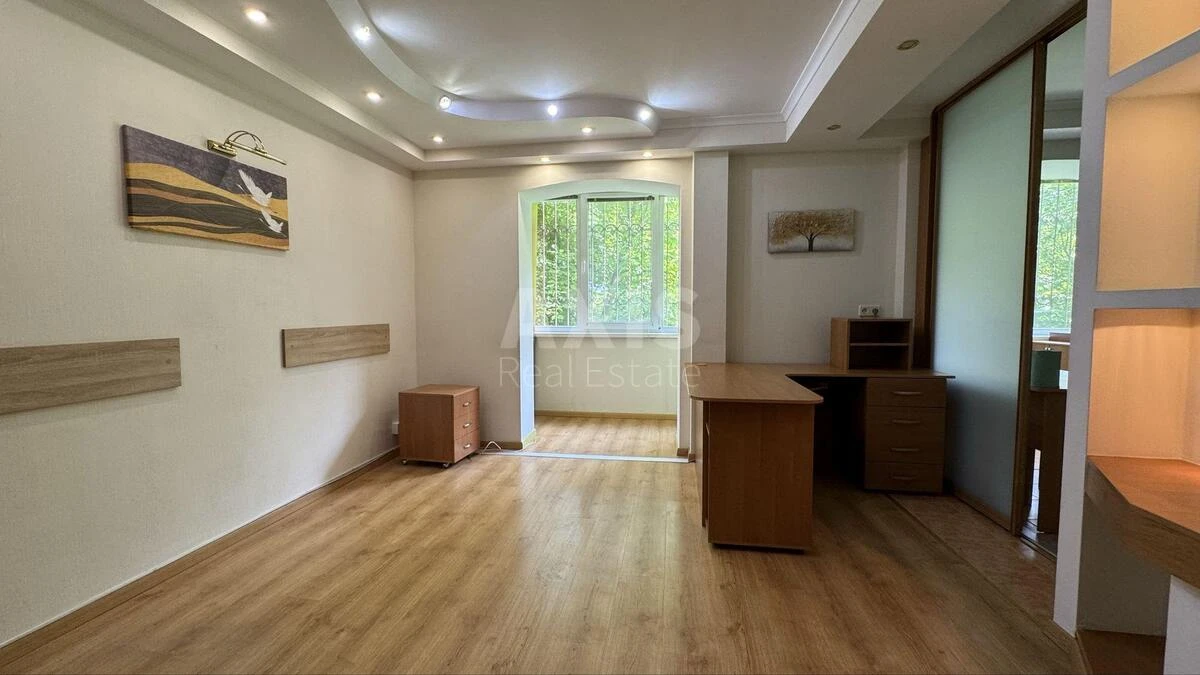 2k apartment vul. Jarmoly Viktora 28/32696693