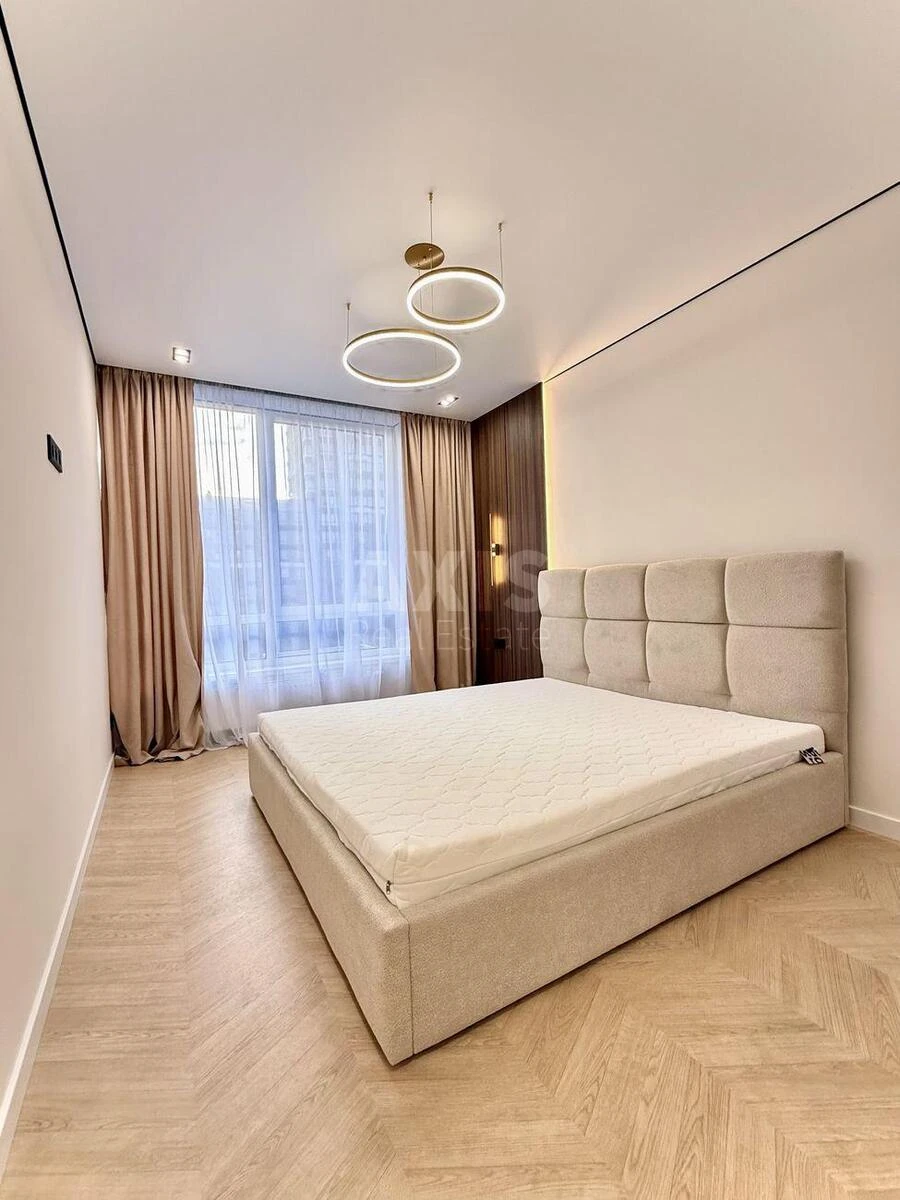 1k apartment vul. Oleksandra Olesja 9А682107