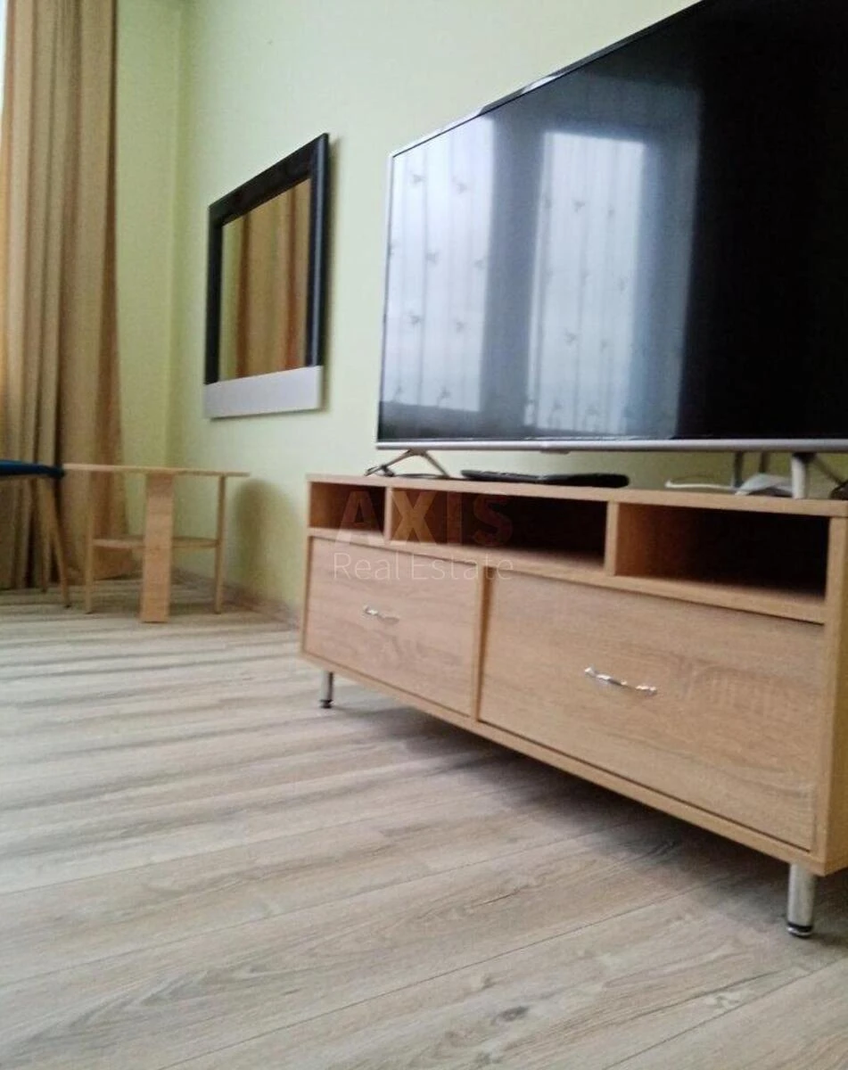2k apartment vul. Mykil's'ko-Slobids'ka 1703046