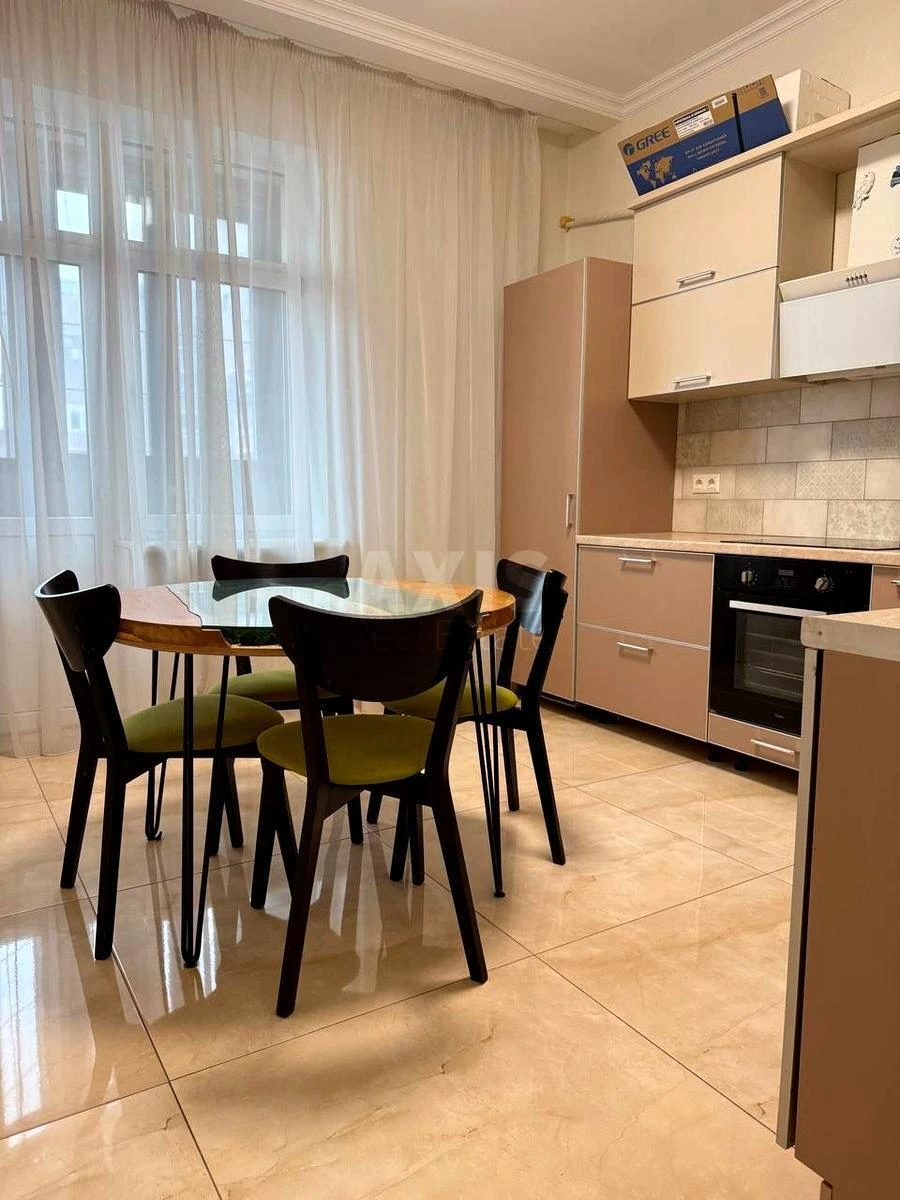 3к квартира ул. Антоновича 103688561