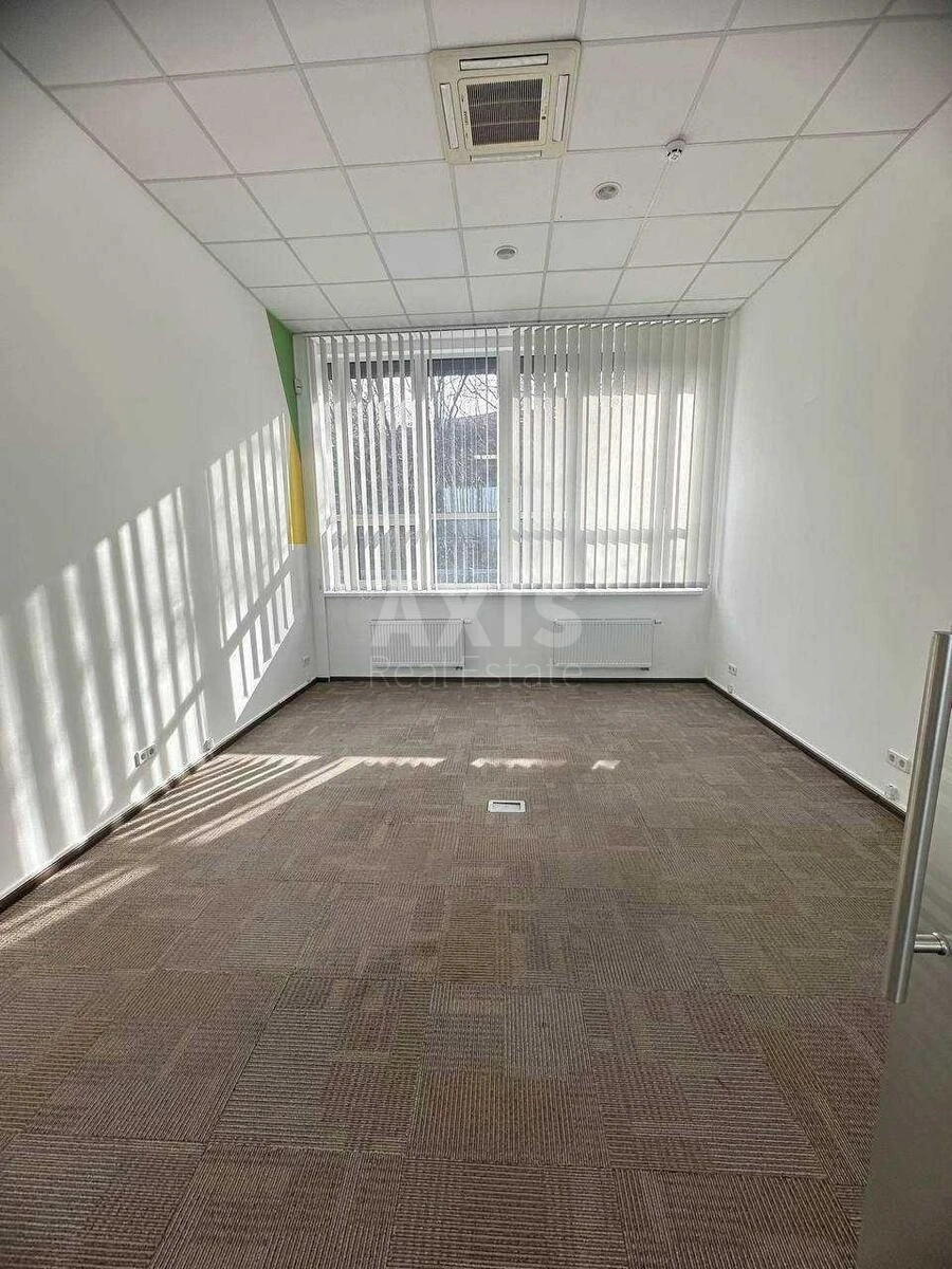 Office prov. Ohots'kyj 7, 184m2704571