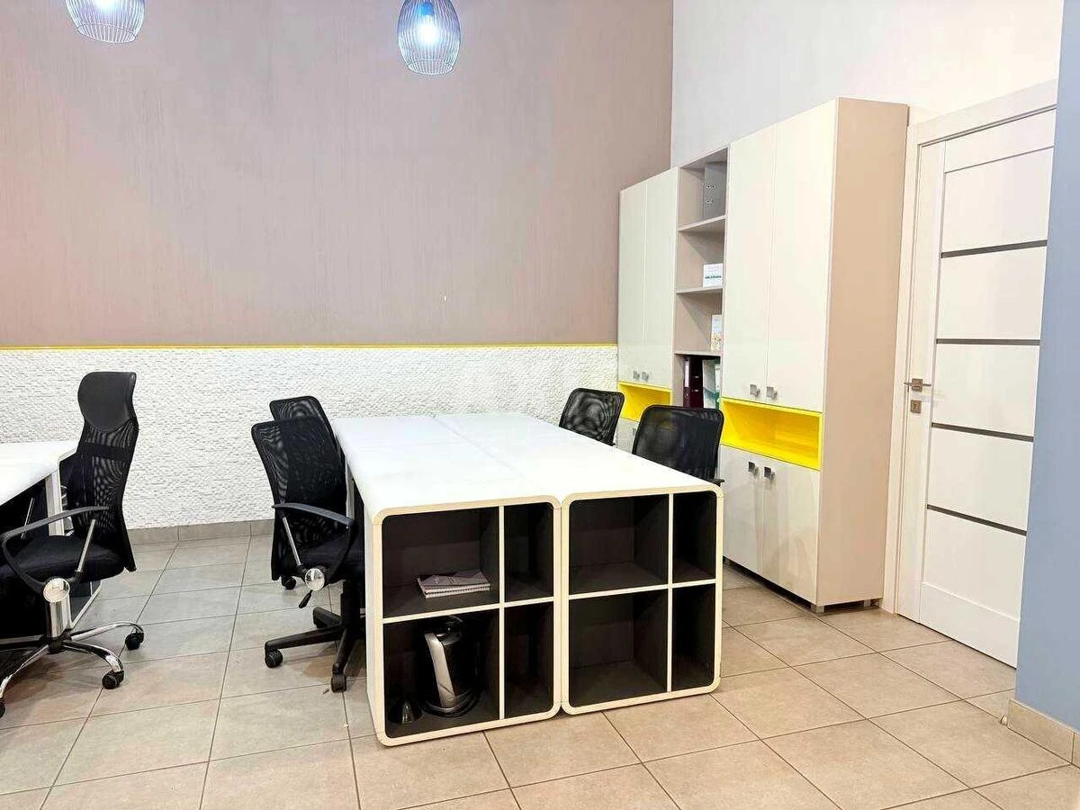 Office vul. Jams'ka 52, 58m27052618