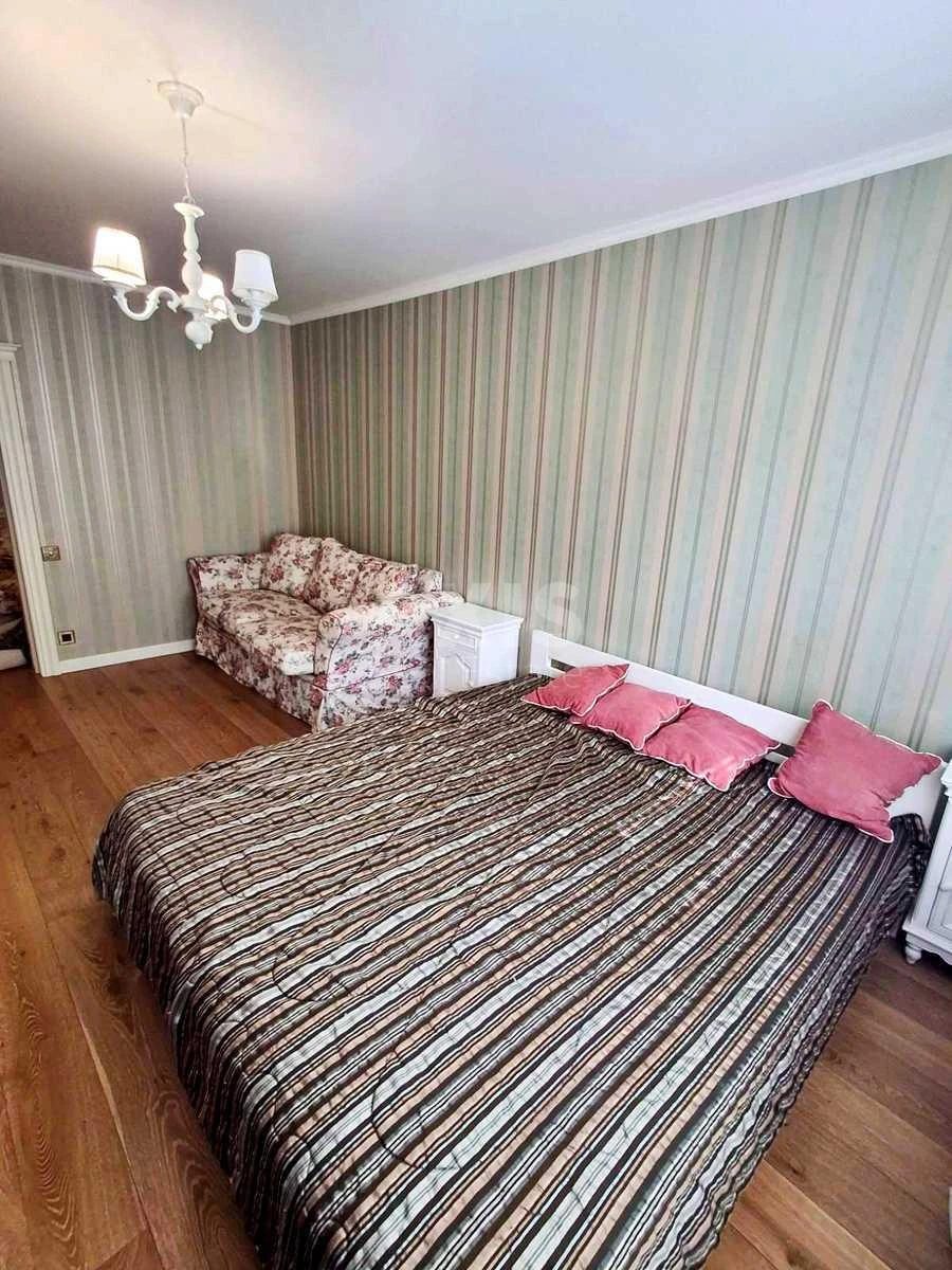 1k apartment vul. Urlivs'ka 36А705418