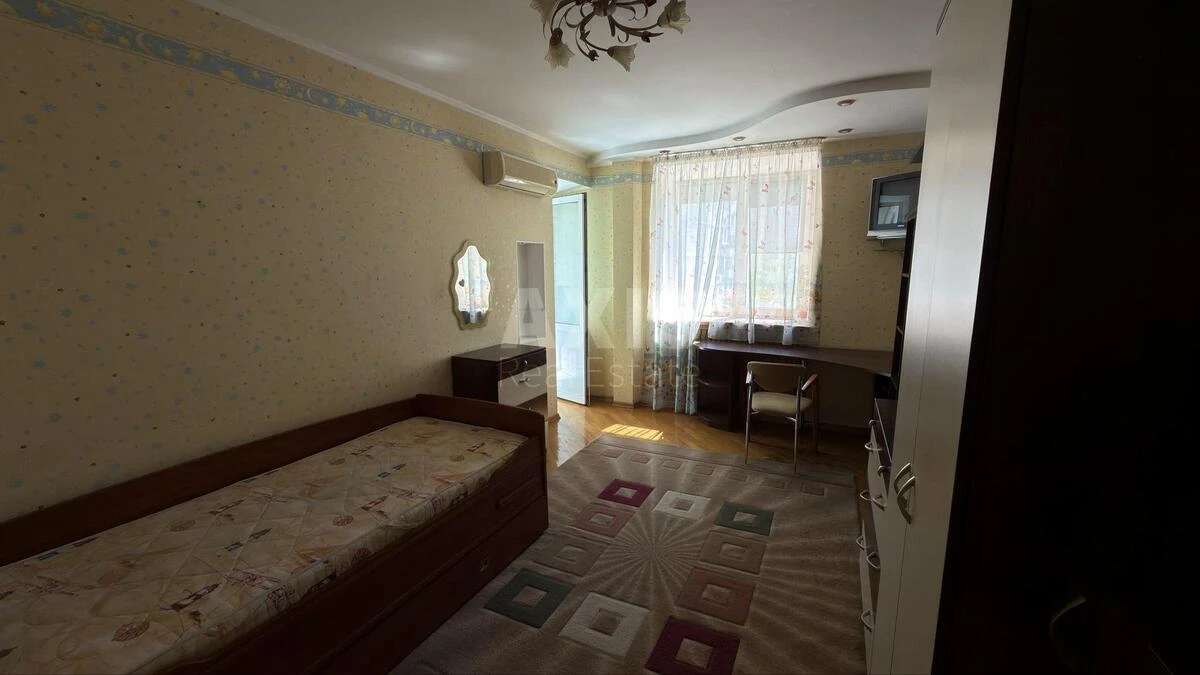 3k apartment vul. Vyshnjakivs'ka 136796812