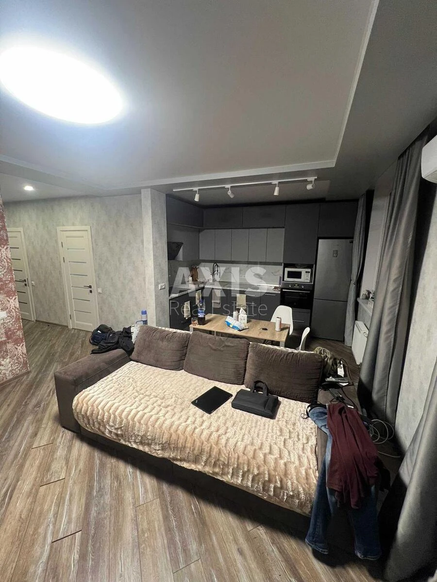 3k apartment vul. Sim'i' Kul'zhenkiv Thirty-one A68606