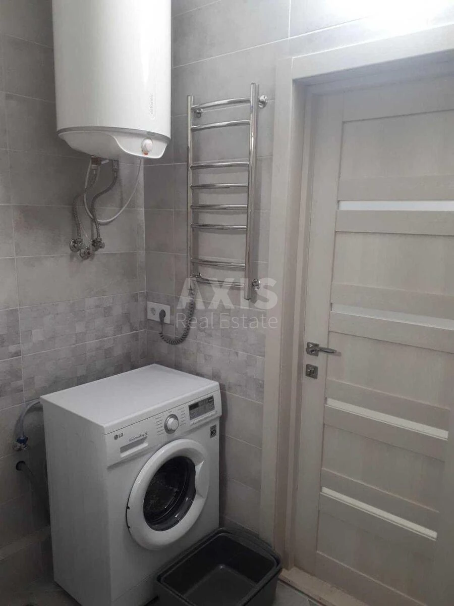 1к квартира ул. Львовская 157084512