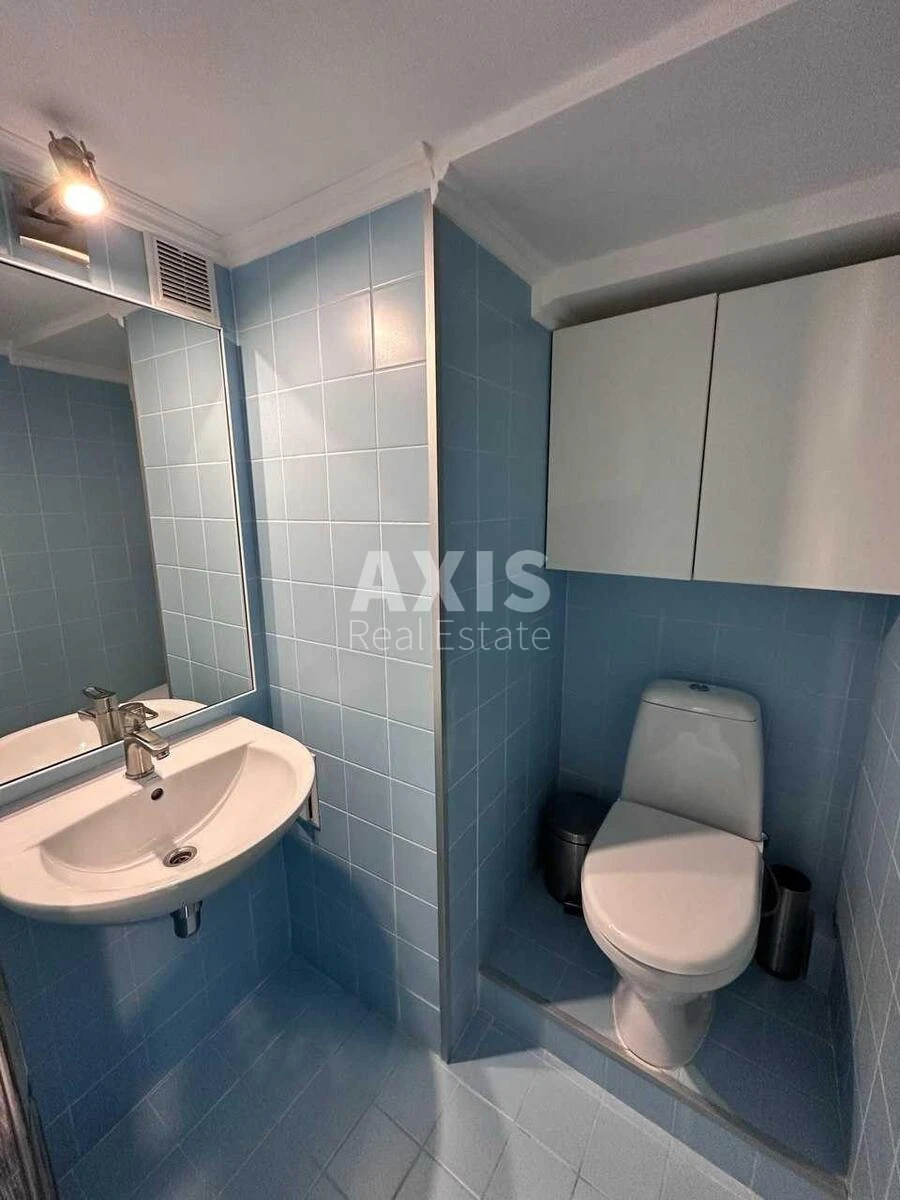 Офис ул. Хмельницкого Богдана 32, 42м2555017