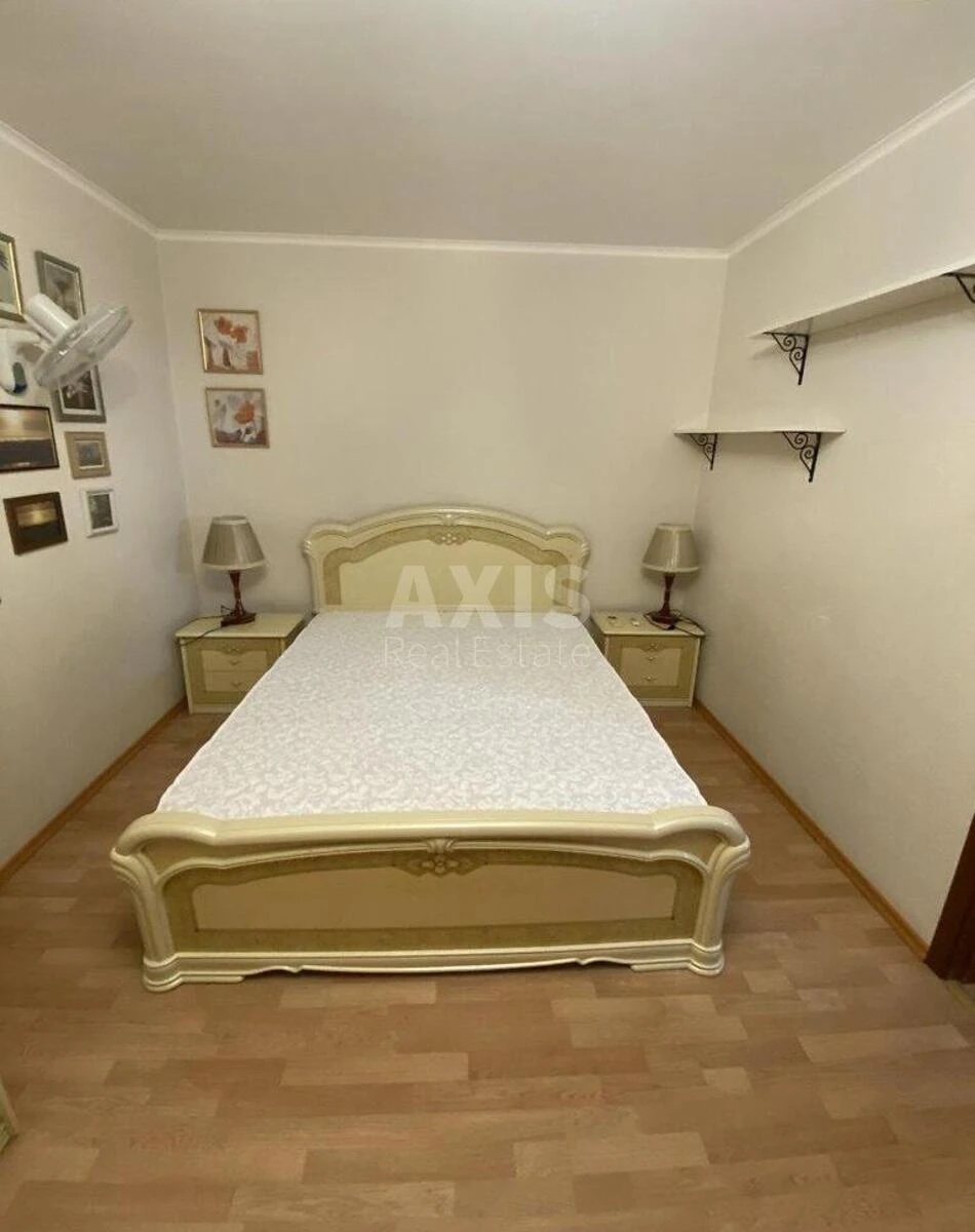 3к квартира ул. Ахматовой Анны 43641566