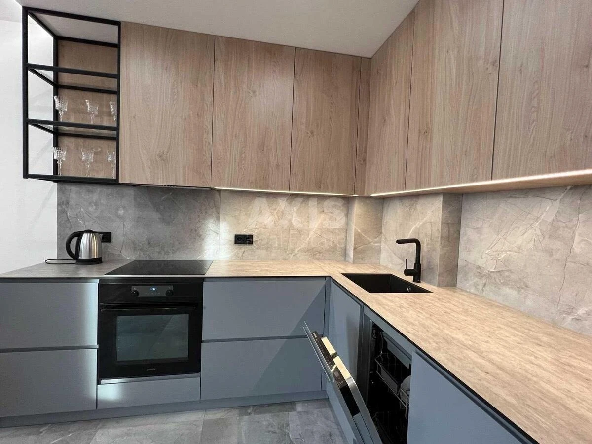 2k apartment vul. L'vivs'ka 1566583