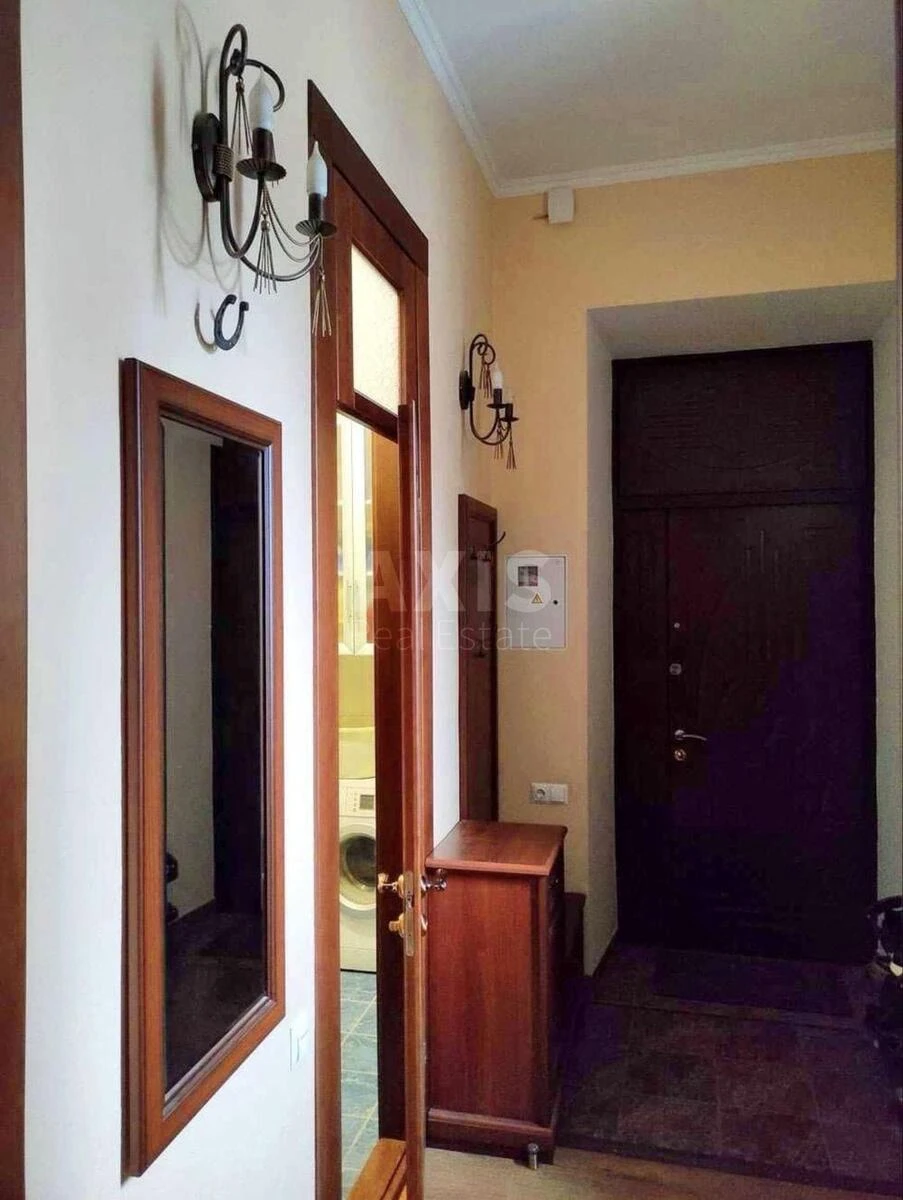 3k apartment vul. Naberezhno-Hreshhatyc'ka 7713179