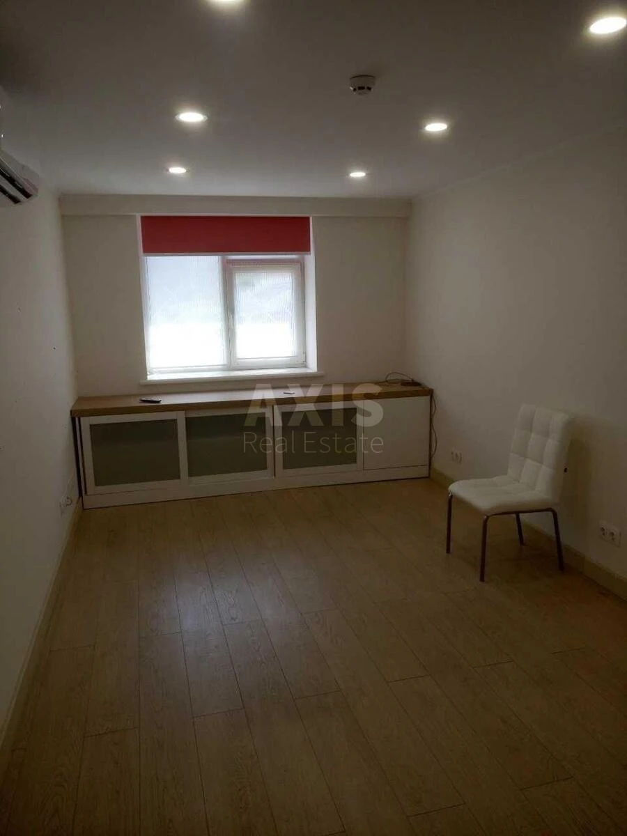 Office vul. Pecheniz'ka 16, 350m26349111