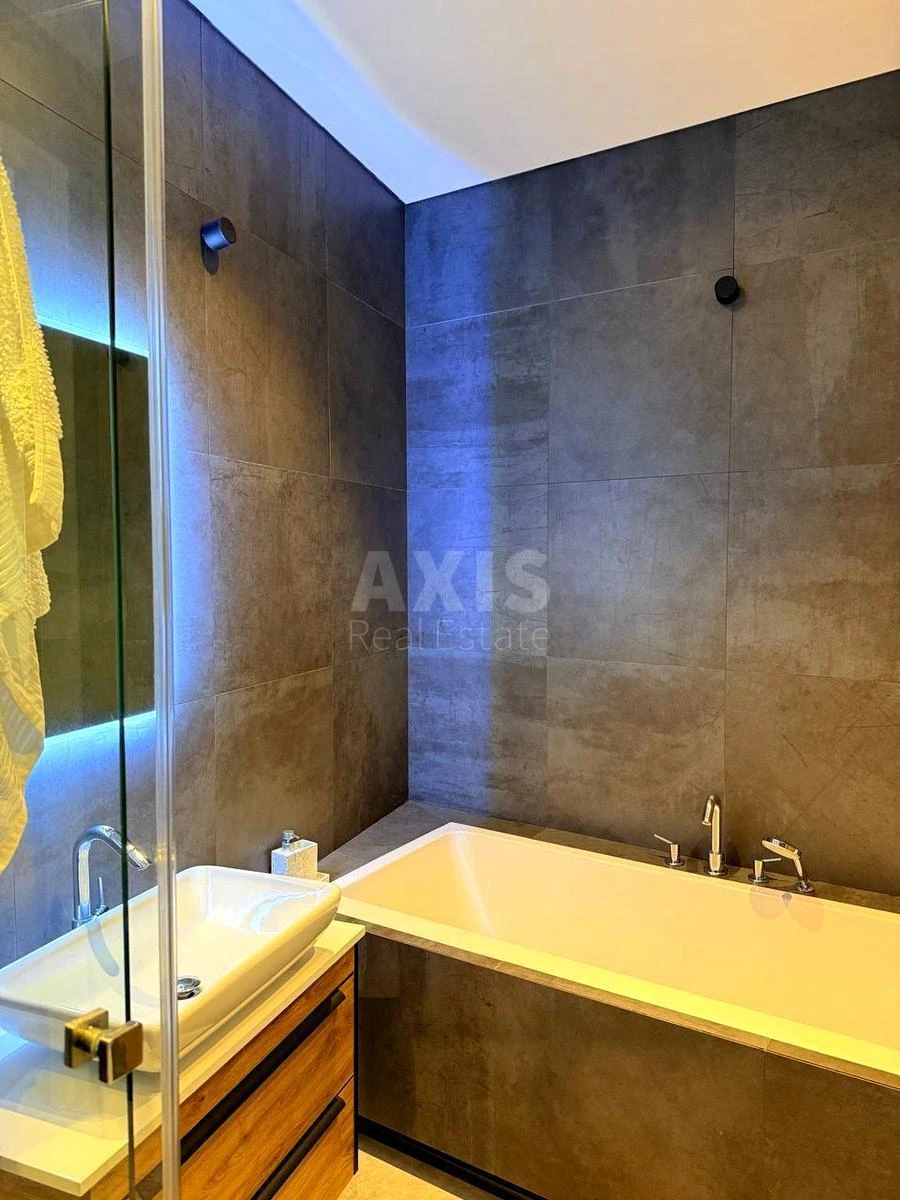 3k apartment vul. Jevgena Konoval'cja 26А655308