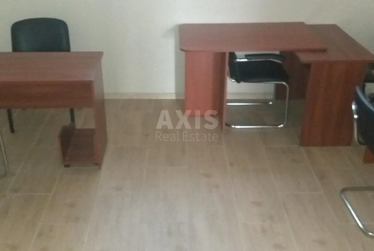 Office vul. Voloshkova 1, 50m2