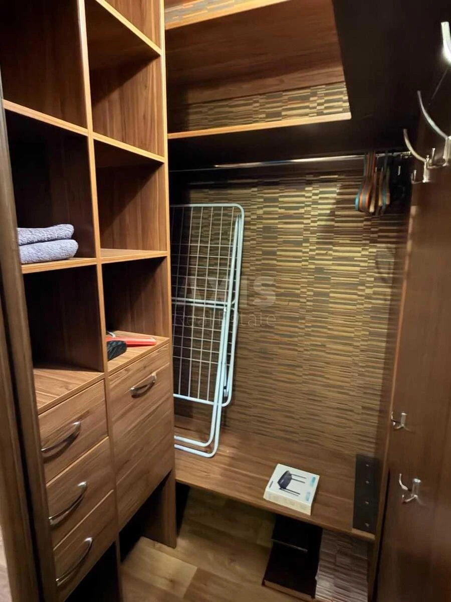 1k apartment vul. Bogatyrs'ka 6А652888