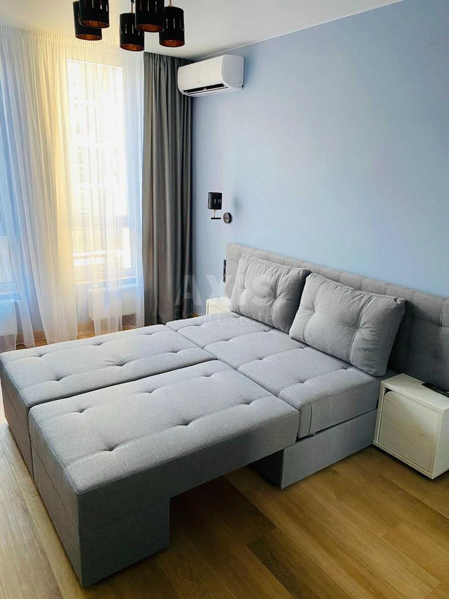 1k apartment vul. Saljutna 2Б715326