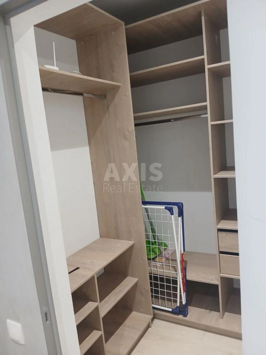 1k apartment vul. Yulia Zdanovska 34Б7065010