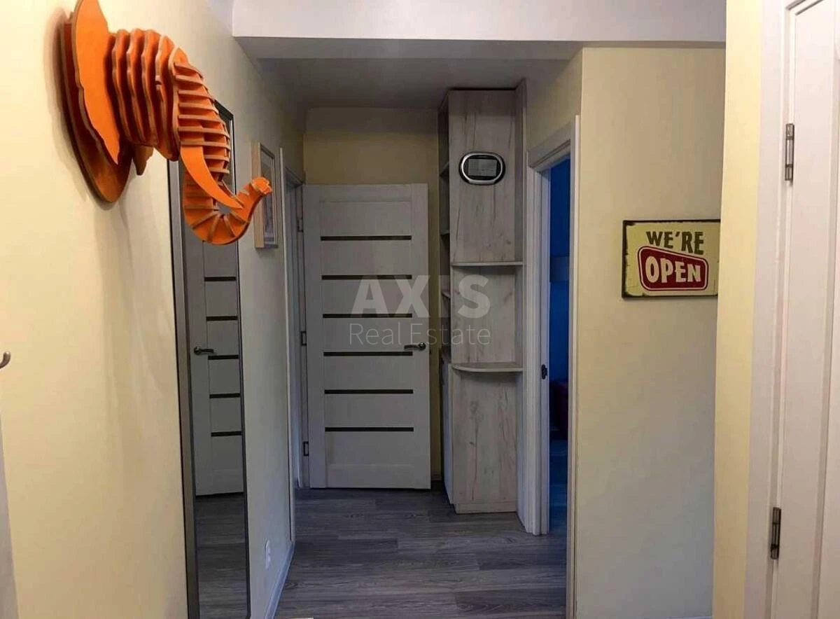 2к квартира ул. Джона Маккейна 42705904