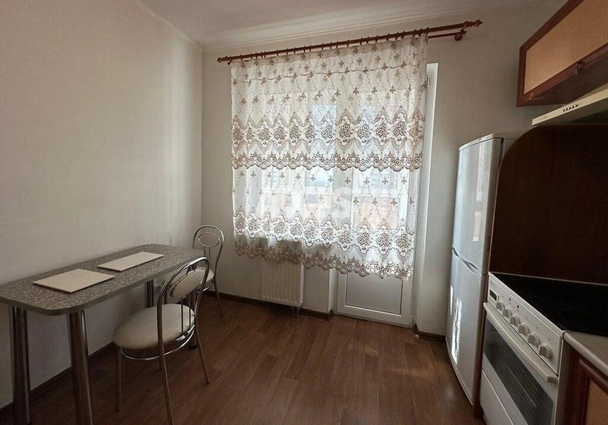1k apartment vul. Rusovoi' Sofii' 7602510