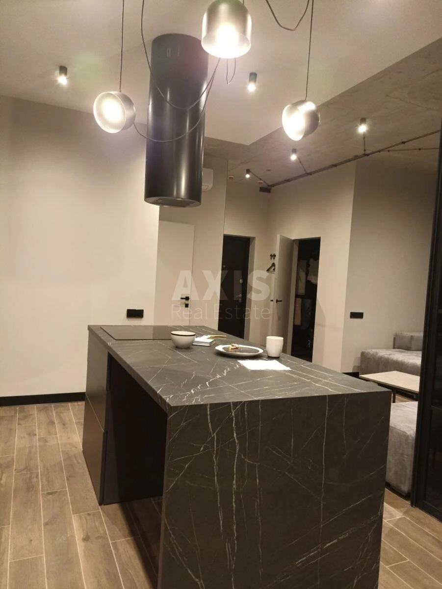 2к квартира ул. Антоновича 44672690