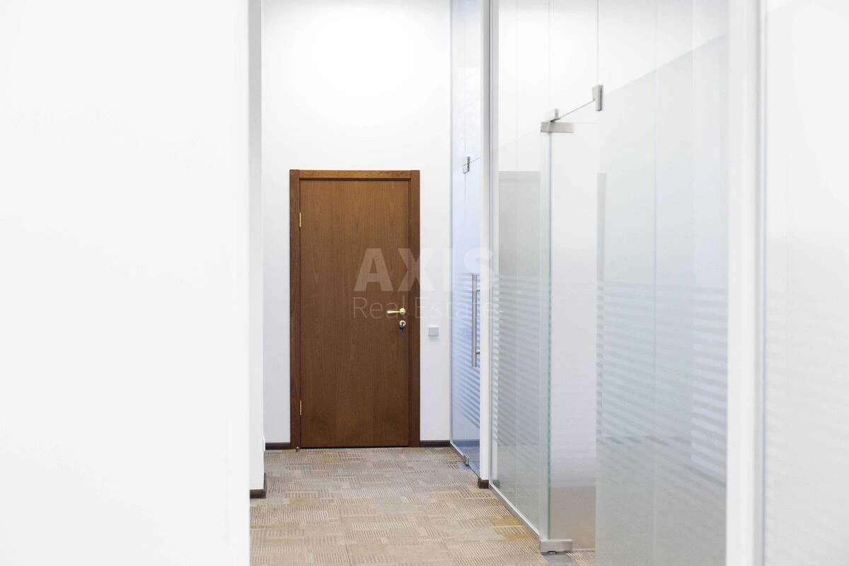 Office prov. Ohots'kyj 7, 184m2704572