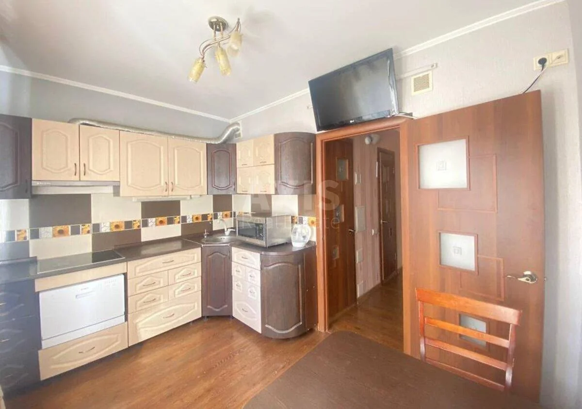 3k apartment vul. Rudenko Larysy 3А