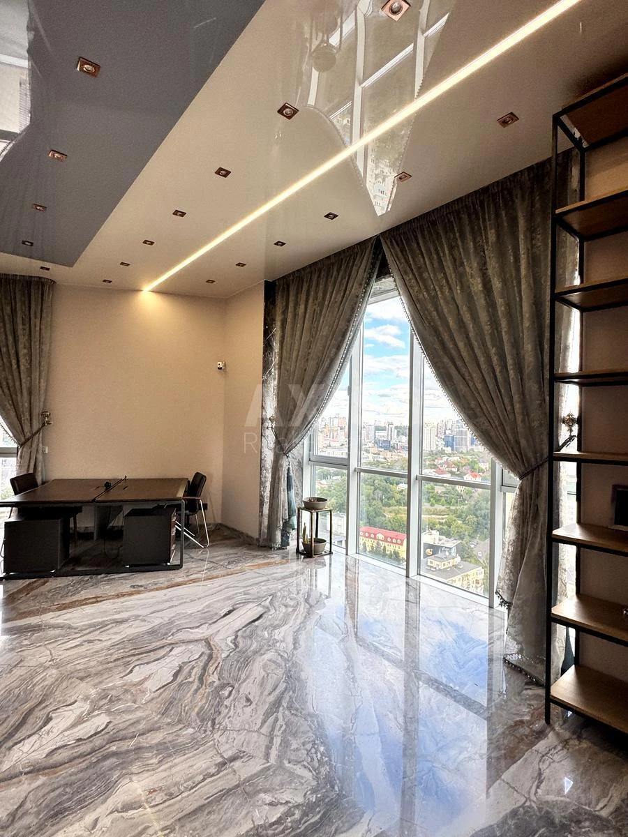 Office vul. Lypkivs'kogo Vasylja Mytropolyta 16В, 248m26941020