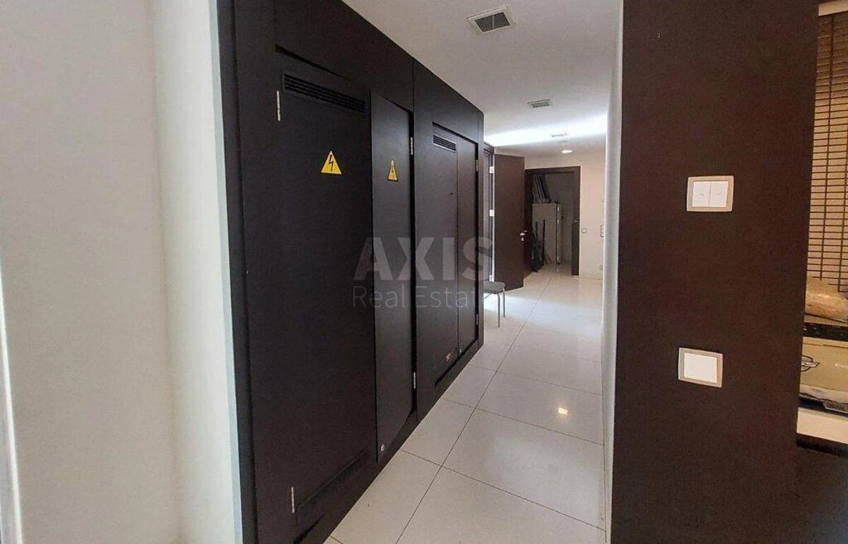 Office vul. Vozdvyzhens'ka 56, 400m2650774