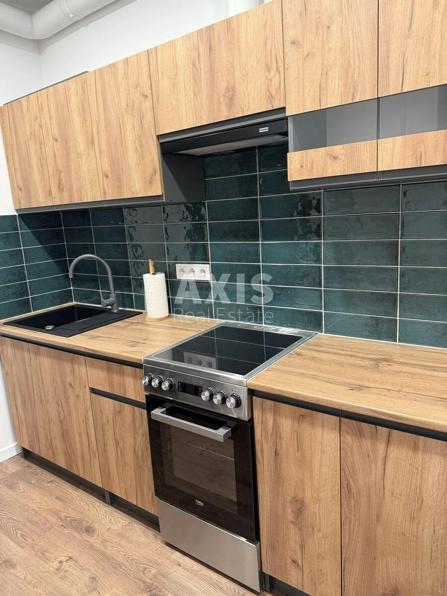 2k apartment pr-t Berestejskij 11B57926