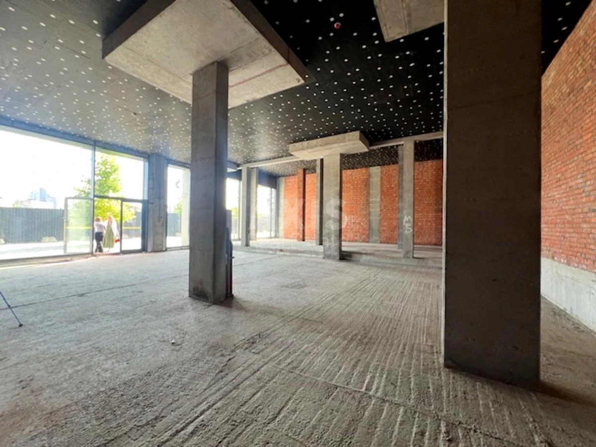 Office vul. Hohlovyh Sim'i' 12В, 267m2634177