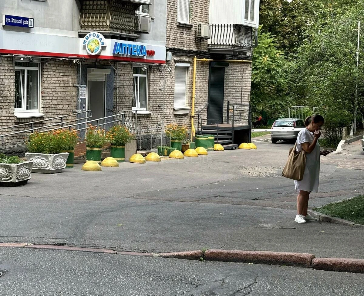 Office uzv. Klovs'kyj 11А, 76m263464