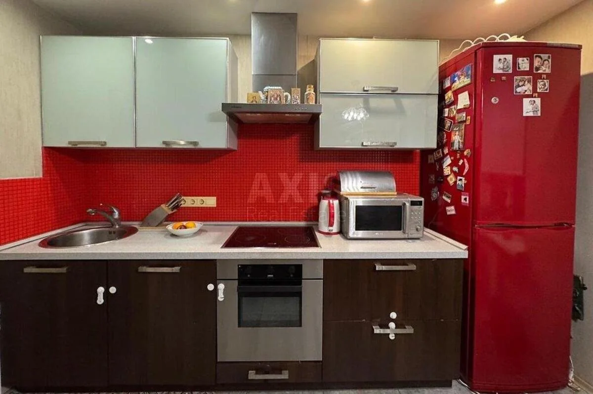 2k apartment vul. Levka Lukyanenka 15Г