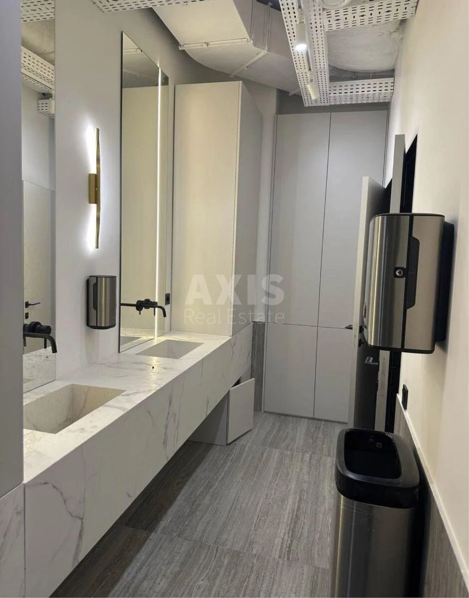 Office vul. Bul'varno-Kudrjavs'ka 15, 254m2674949