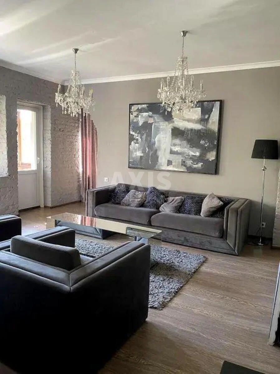 2k apartment vul. Kruglouniversytets'ka 2/1675170