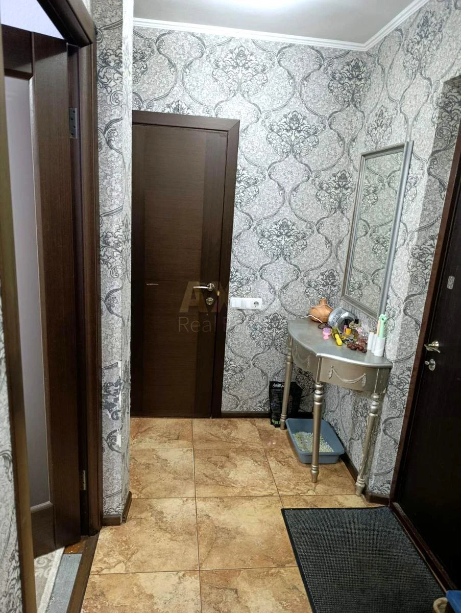 2k apartment vul. Bulahovs'kogo Akademika 42/436392010