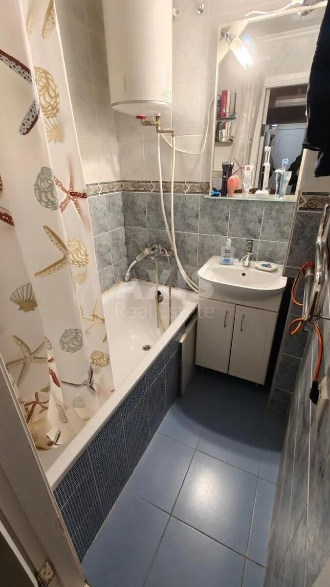 2к квартира пр-т Голосеевский 122673044