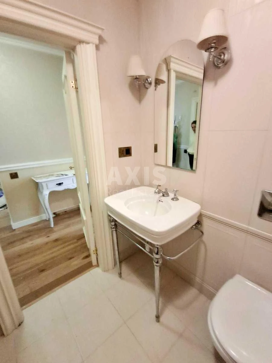 1k apartment vul. Urlivs'ka 36А7054110