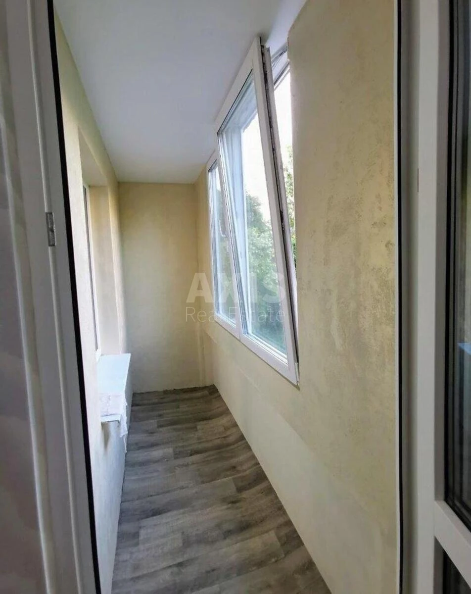 1k apartment vul. Entuziastiv 29/1720636