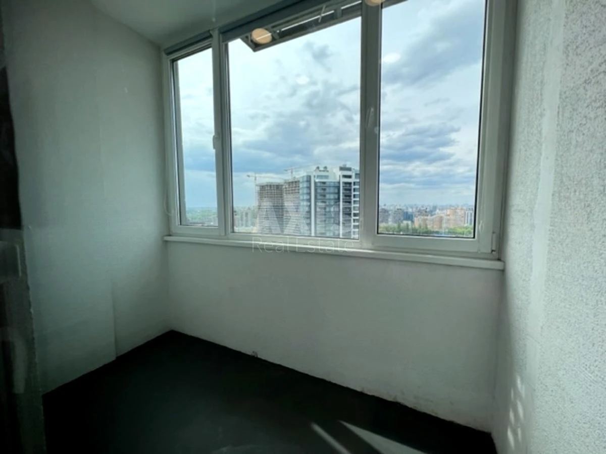 Офис ул. Евгения Коновальца 34, 111м26923010