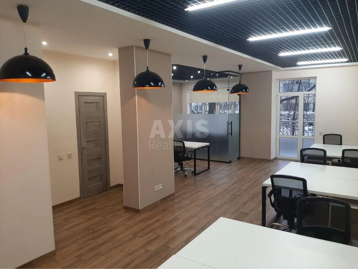 Office vul. Jevgena Konoval'cja 36Е, 65m2708970