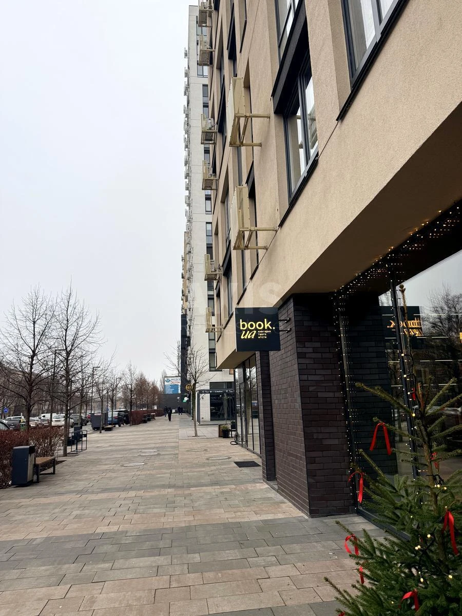 2k apartment vul. Saljutna 2Б663929