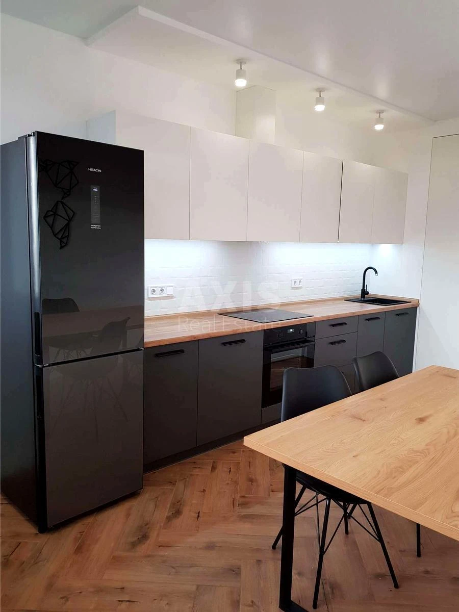 1k apartment pr-t Berestejskij 5Б64826