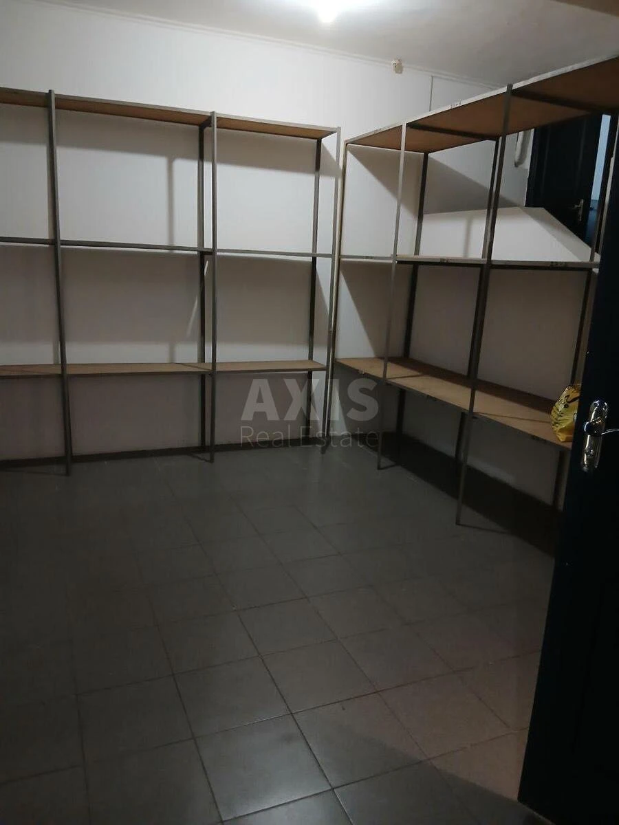 Объект торговли ул. Руставели Шота 21, 122м26501010