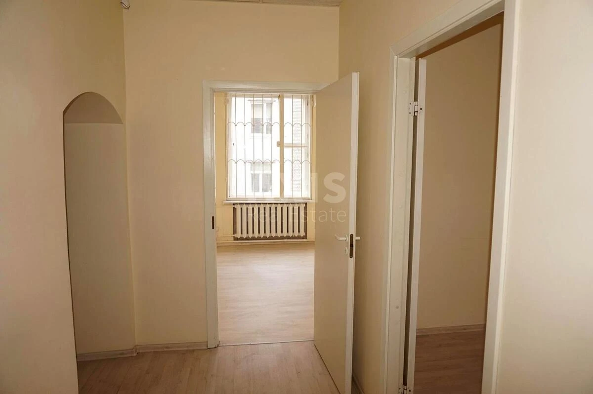 Office uzv. Klovs'kyj 13, 85m2669285