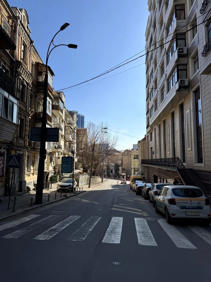 3k apartment vul. Kruglouniversytets'ka 2/16871521