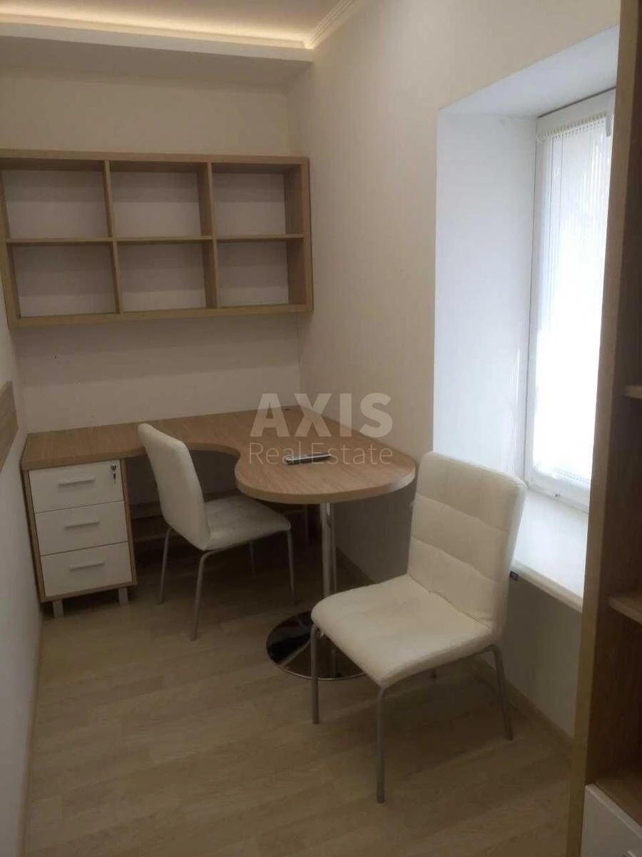 Office vul. Pecheniz'ka 16, 350m26349114