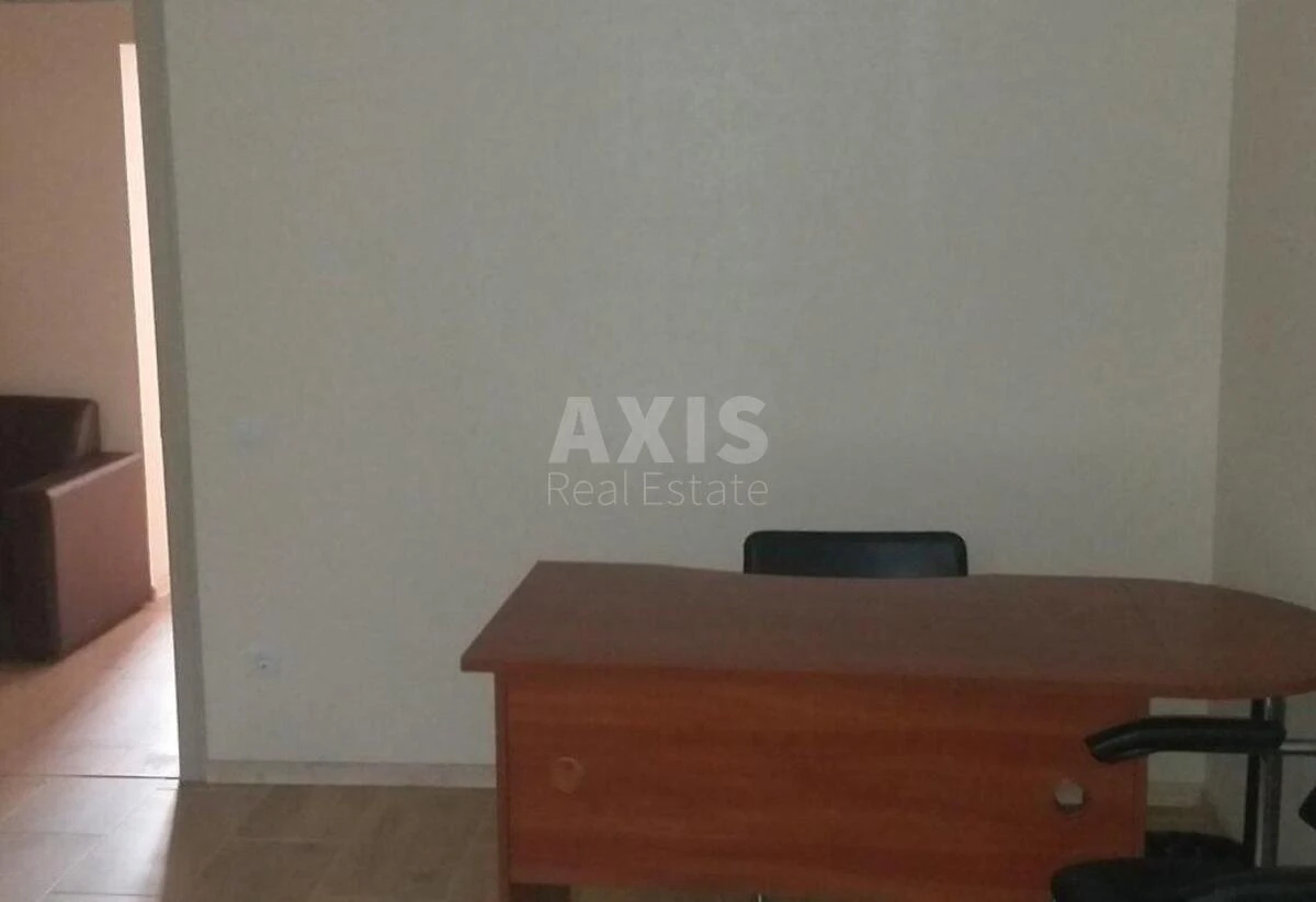 Офис ул. Волошковая 1, 50м2652642