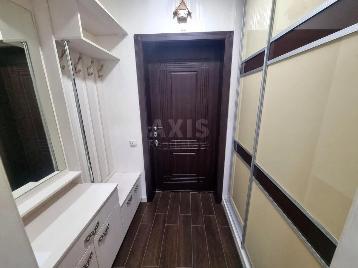 2k apartment vul. Sikors'kogo Igorja Aviakonstruktora 16691919