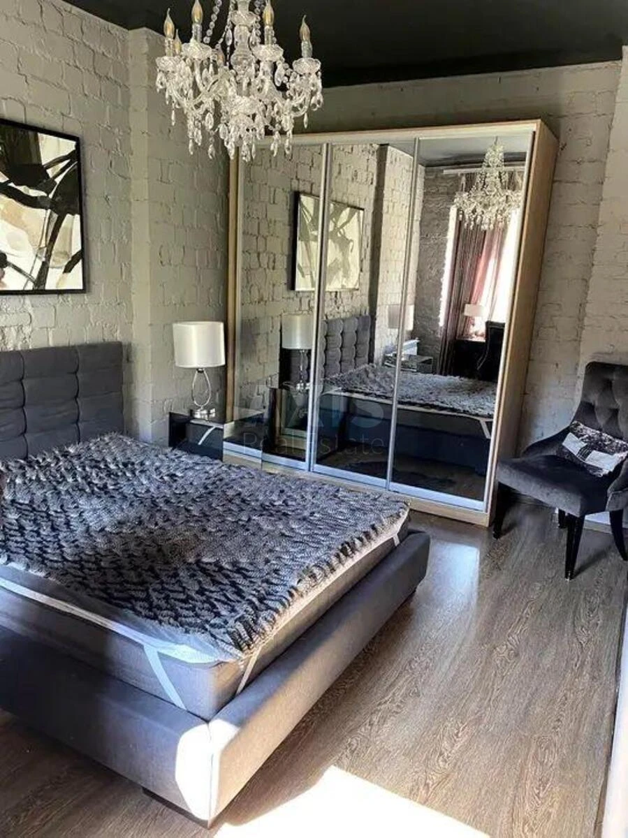 2k apartment vul. Kruglouniversytets'ka 2/1675172