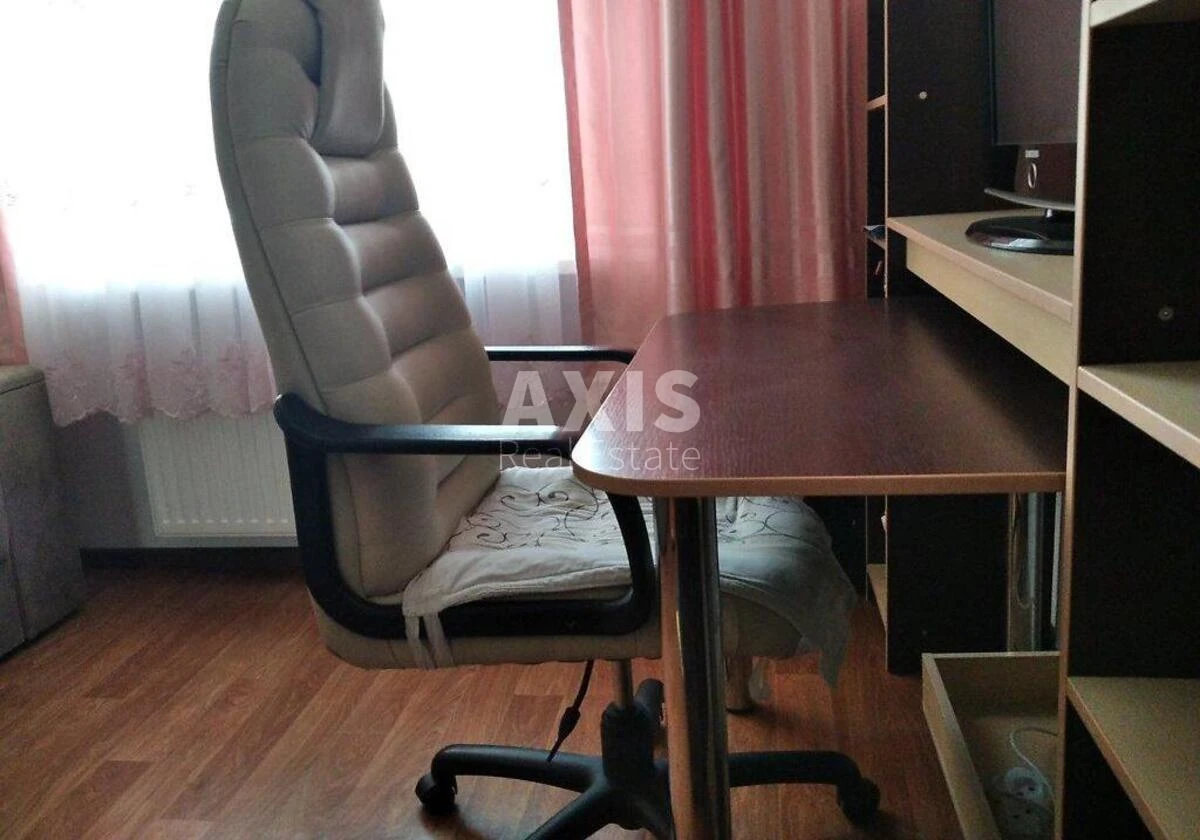 1k apartment vul. Rusovoi' Sofii' 7602513
