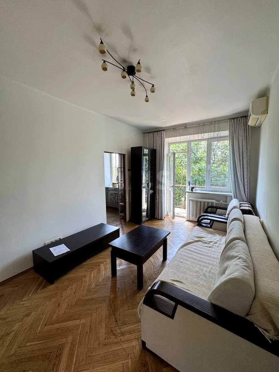 2к квартира ул. Госпитальная 27039712
